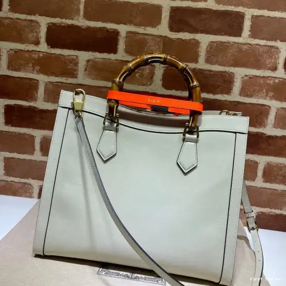 Firstbag ru bag Diana tote medium GUCCI 0526